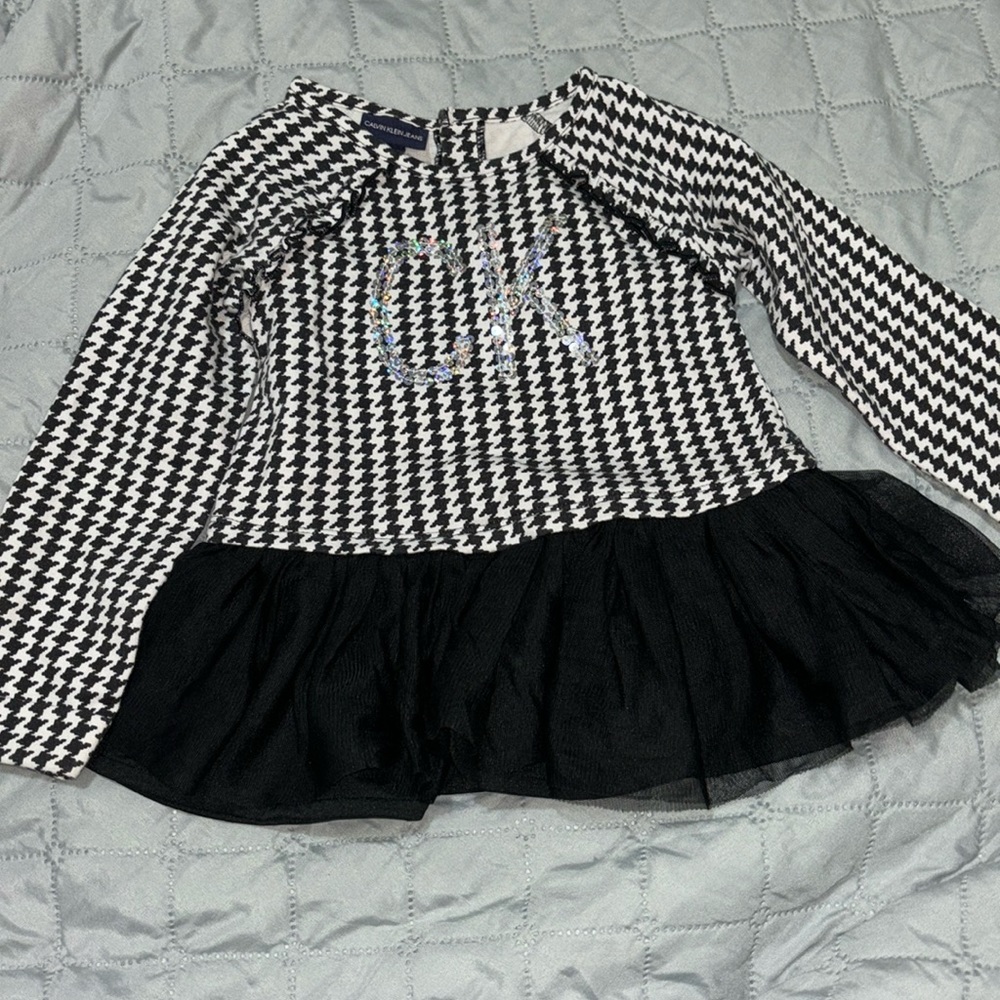 Calvin Klein kids sweater top